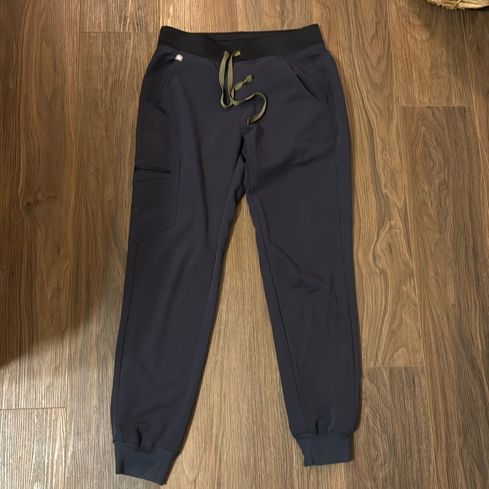 FIGS Zamora Jogger Scrub Pants - Quiet Navy
